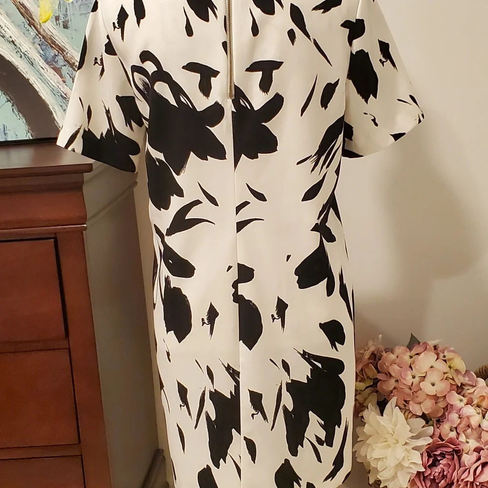 Philosophy Women Abstract, Short Sleeve Black And White  Print, Size S. - Picture 3 of 7